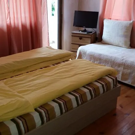 Guest house Dara