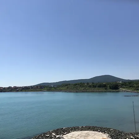 Dara 2* ツァレヴォ