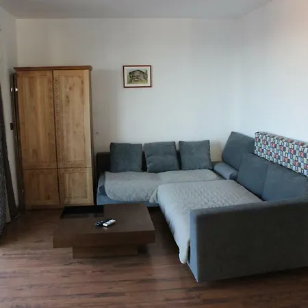 Dara Pensión Tsarevo